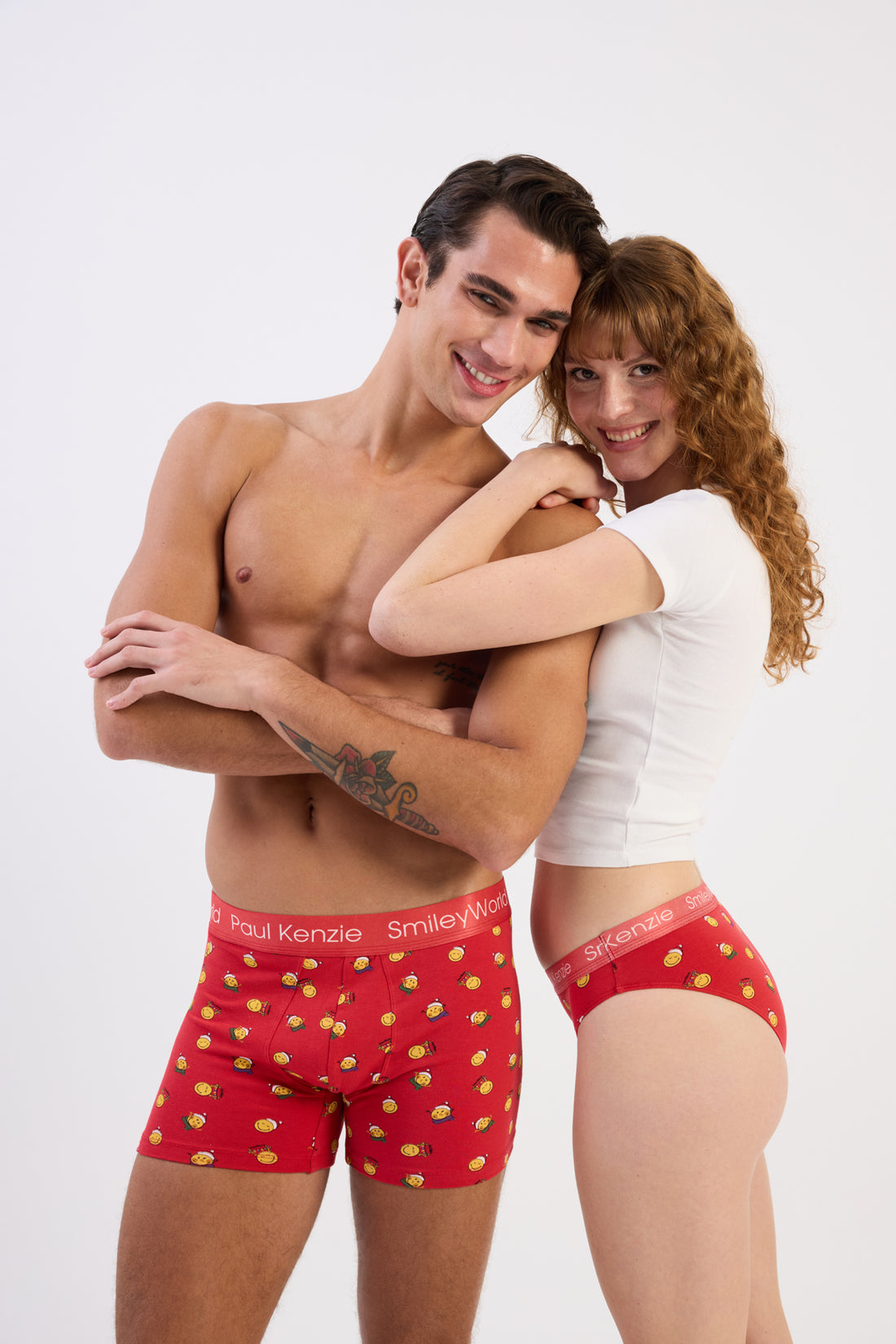 Paul Kenzie | SmileyWorld - Christmas Collection - Couple 5