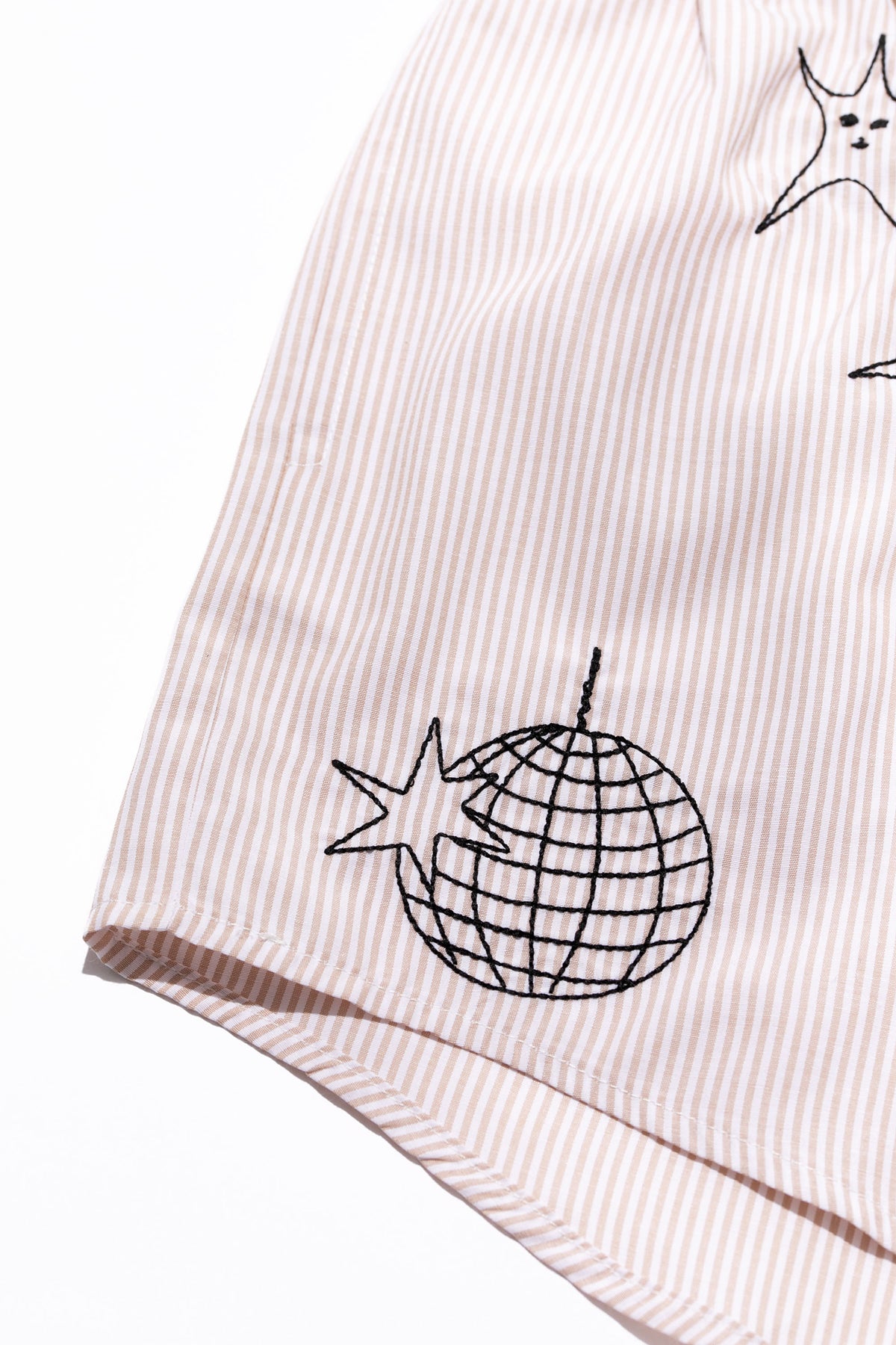 Chill Space Collection - Nakışlı Kadın Ev Şort - Sandy