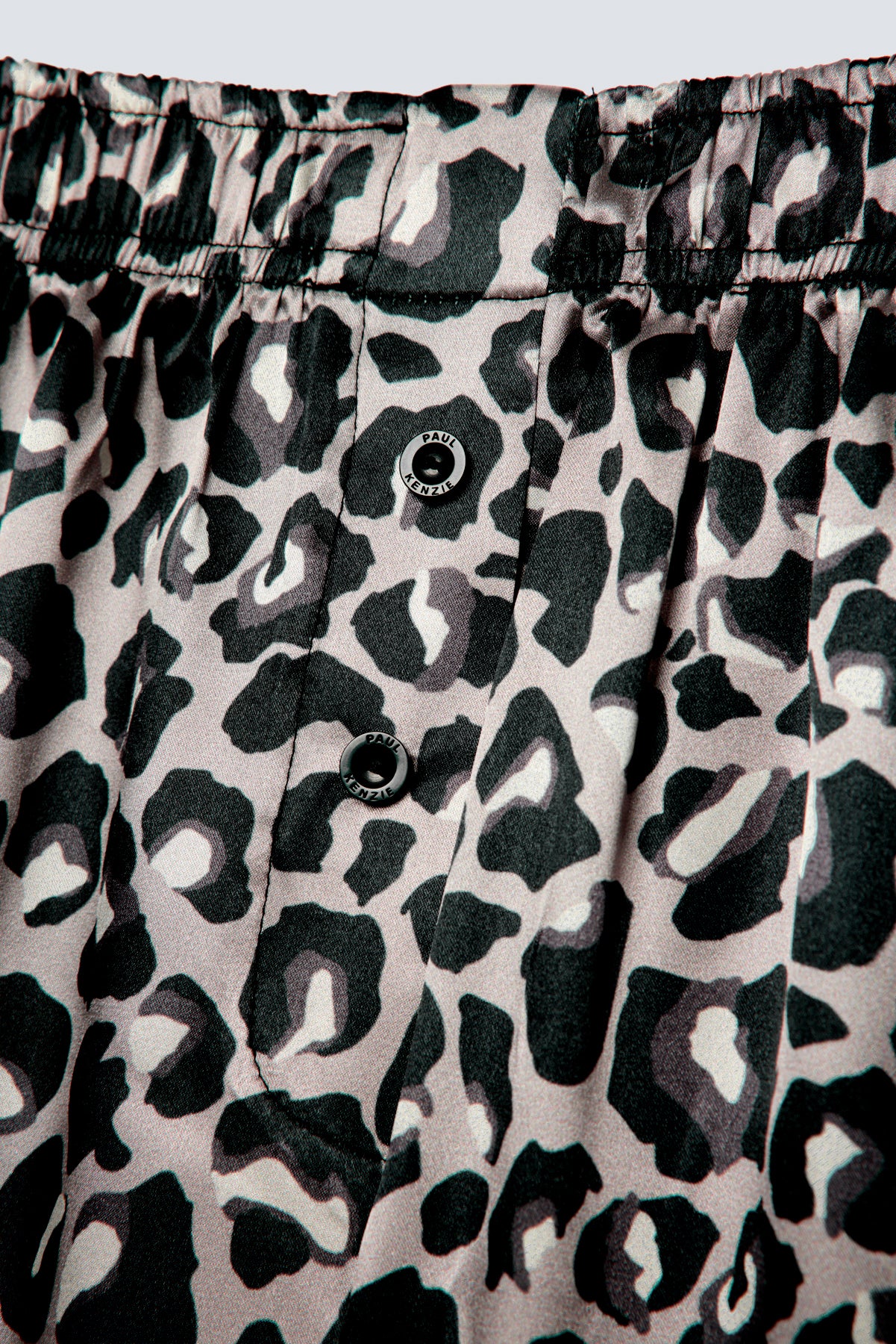 Desenli Kadın Saten Şort - Silky Leopard