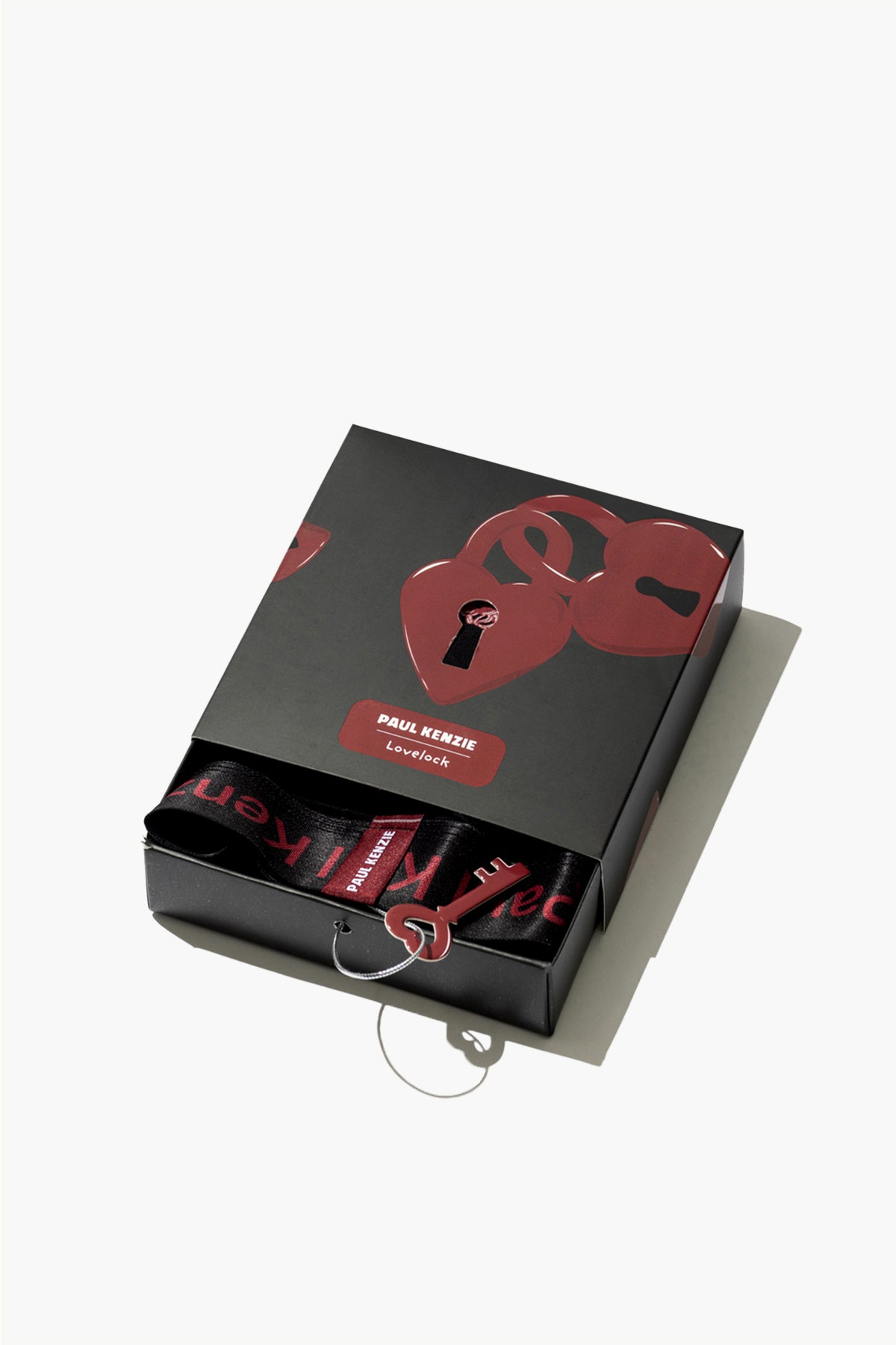 Lovelock Couple – Paul Kenzie