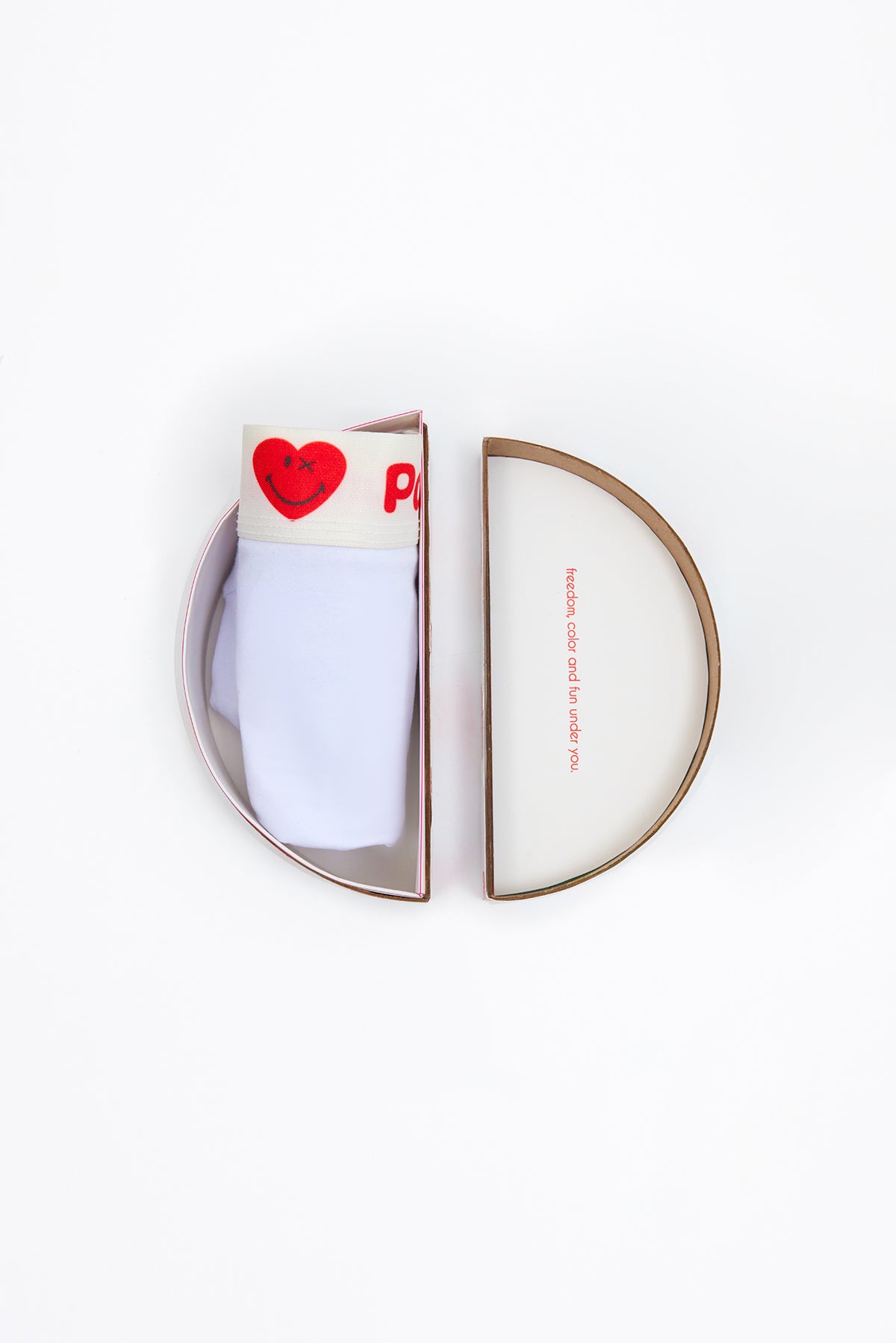 Paul Kenzie | SmileyWorld - Couple Collection 4